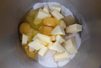 Moelleux  pommes-amandes : etape 25