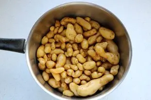 Comment cuire de la grenaille de pommes de terre : etape 25
