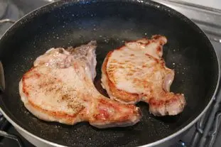 Côtelettes de porc au romarin : etape 25