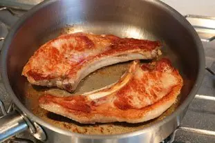 Côtelettes de porc aux 2 choux : etape 25