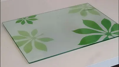 planche à découper en verre