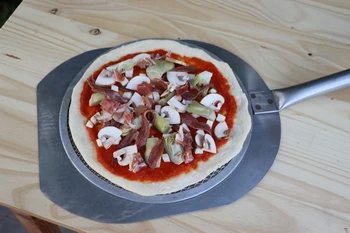 pizza prête a enfourner