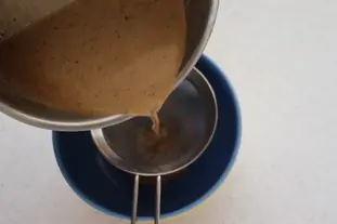 Crème anglaise au café : Photo de l'étape 4