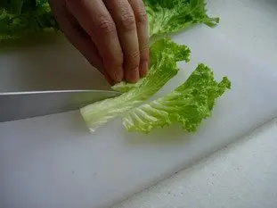 Chiffonnade de salade : Photo de l'étape 1