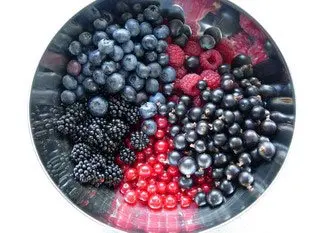 Poêlée de petits fruits au sabayon gratiné : Photo de l'étape 1
