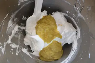 Mousse à la rhubarbe : Photo de l'étape 2
