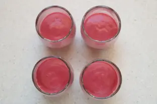 Verrine cassis et marrons : Photo de l'étape 2