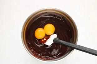 Mousse au chocolat aux noisettes : Photo de l'étape 5