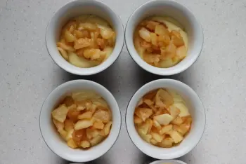 Ramequins aux amandes, pommes et citron