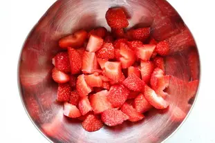 Brunoise de fraises et sabayon moelleux : Photo de l'étape 1