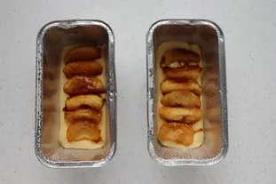 Biscuit moelleux aux pommes caramélisées : Photo de l'étape 13