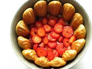Charlotte aux fraises : Photo de l'étape 9