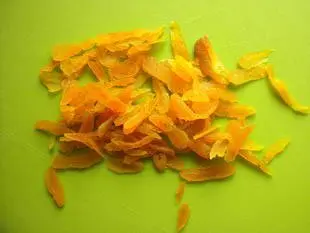 Rouleaux feuilletés aux fruits secs : Photo de l'étape 2