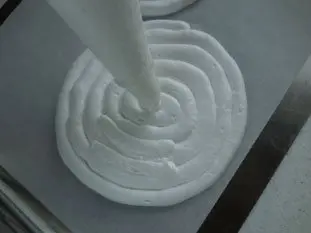Vacherin glacé : etape 25