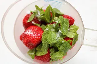Sorbet fraises et menthe : Photo de l'étape 2