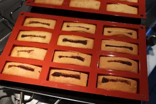 Petits biscuits fourrés chocolat et noisettes : Photo de l'étape 7