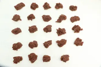 Amaretti noisettes et cacao : Étape 6