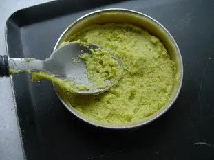 Tartelettes pistache-griottines : Photo de l'étape 2