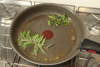 Poires rôties et mousse mascarpone à la verveine : Étape 4