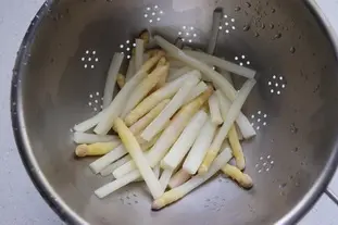 Asperges en petits pois : Photo de l'étape 2