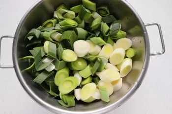 Poireaux rôtis au pesto : Photo de l'étape 1