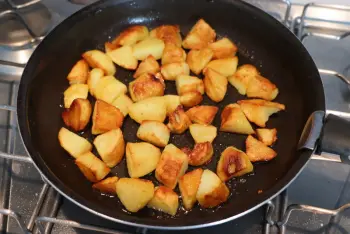 Haricots verts et pommes de terre à la crème de Morbier : etape 25