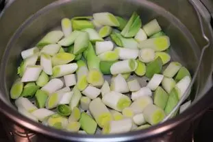 Galette croustillante poireaux-pommes de terre : Photo de l'étape 2