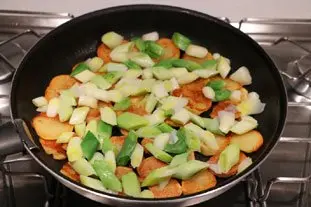 Galette croustillante poireaux-pommes de terre : Photo de l'étape 5