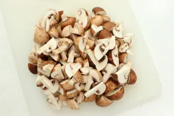 Œufs cassés aux champignons