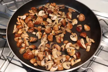 Œufs cassés aux champignons