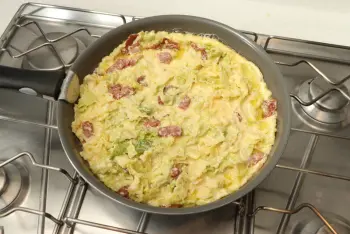Omelette au chou et jambon : Étape 9