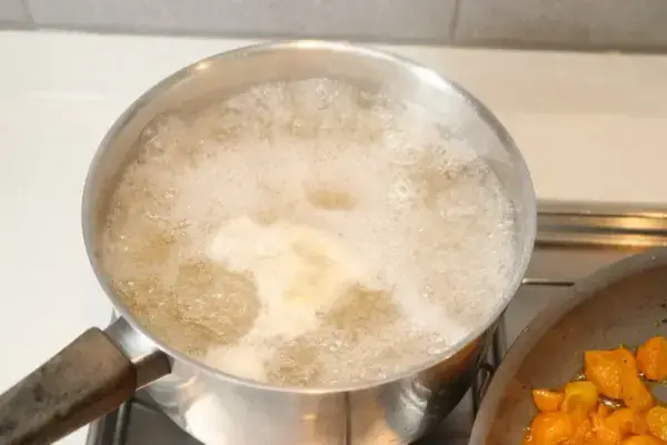 Pâtes à la feta, saumon, tomates cerises et épinards d'Erika