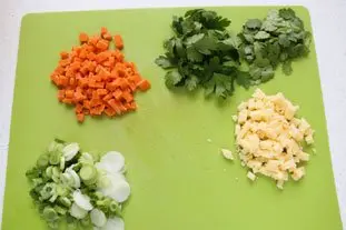 Salade tiède de chou-fleur aux 2 fromages : Photo de l'étape 1