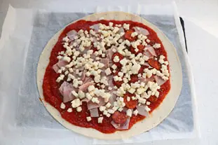 Pizza feuilletée express : Photo de l'étape 5