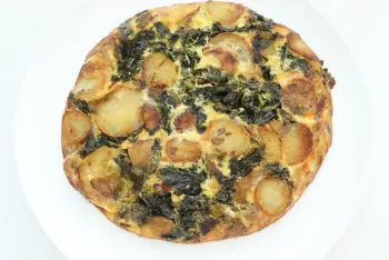 Quiche sans pâte aux épinards et pommes de terre
