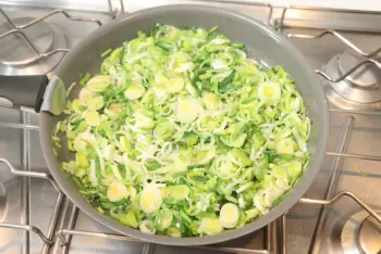 Galette de semoule aux poireaux : Étape 2