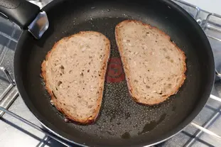 Grilled cheese oeuf et épinards : Photo de l'étape 3