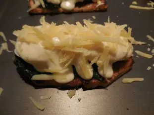 Tartine aux épinards et béchamel : Photo de l'étape 7