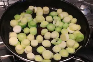 Tartines aux blancs de poireaux et oeuf mollet : Photo de l'étape 4