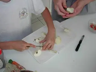 Quatre-quarts (ajouter des fruits à la pâte) : Photo de l'étape 1