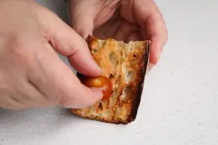 Pain à la tomate : Photo de l'étape 3