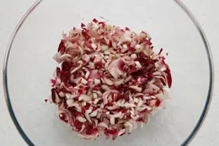 Salade d'endives rouge de bistrot : Photo de l'étape 2