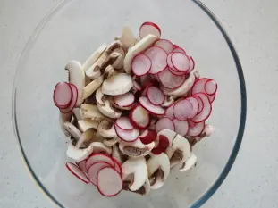 Salade radis et champignons