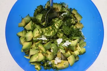 Salade crémeuse "chouvocat" : etape 25