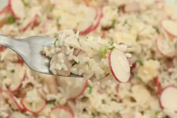 Salade croquante de riz au jambon