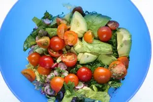 Salade poulet-avocat : etape 25 Salade poulet-avocat : etape 25
