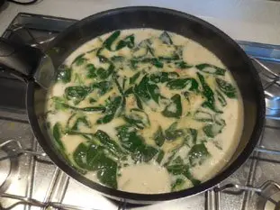 Soupe aux épinards frais : etape 25