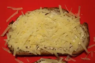 Soupe à l'oignon gratinée : Photo de l'étape 11