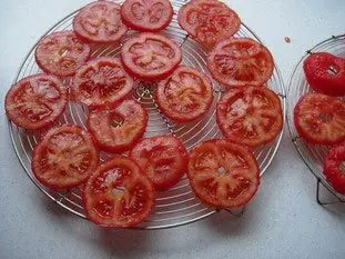 Tarte fine aux tomates et courgettes : Photo de l'étape 1