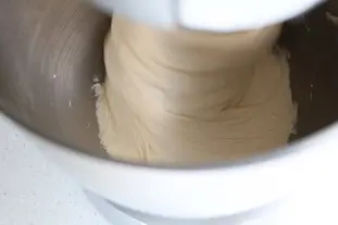 Pâte à pizzas : Photo de l'étape 2
